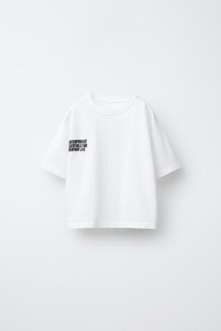 ZARA ФУТБОЛКА С ЛОГОТИПОМ, ЖЕЛТОВАТО-БЕЛЫЙ