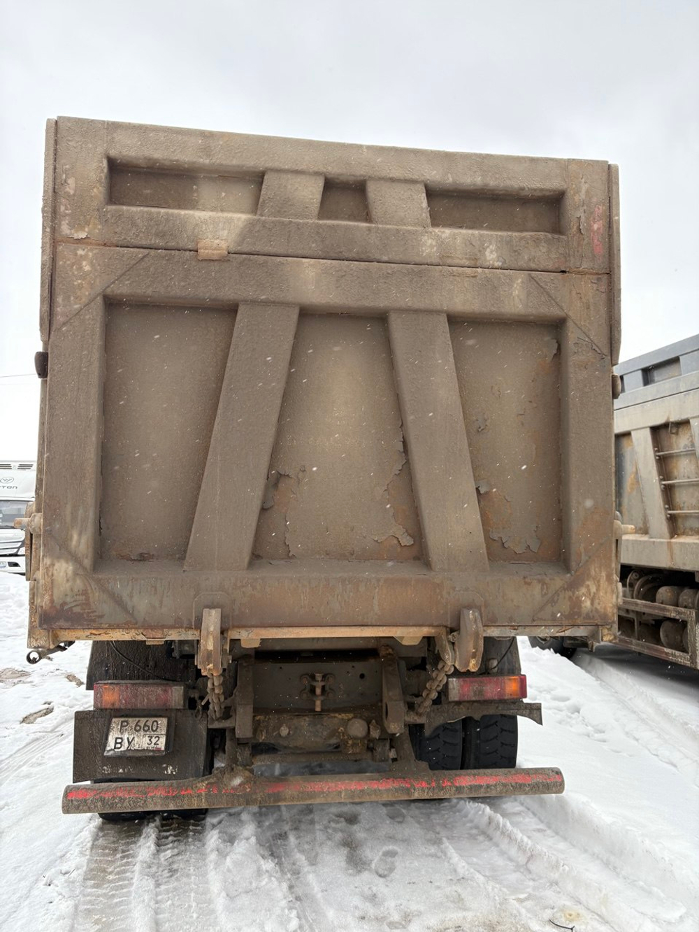 Shacman (Shaanxi) SX* 6x4 Самосвал SX32586W384C (Дизельный, 10,8 л, 441 л.с., МТ)