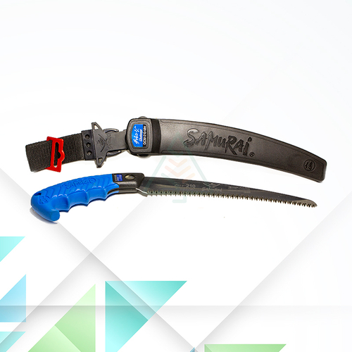 Садовая ручная пила Samurai с изогнутым полотном длиной 210 мм шаг 3 мм в чехле GCM-210-MH