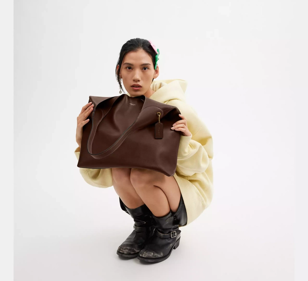 COACH СУМКА ЧЕРЕЗ ПЛЕЧО BROOKLYN 39, КОРИЧНЕВЫЙ