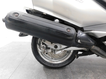 Suzuki Skywave 650 , 2002