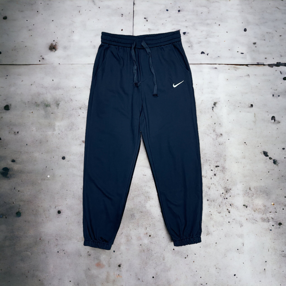 Штаны Nike #8 • Черный