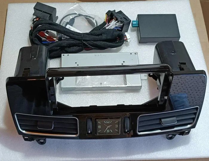 Магнитола для Mercedes-Benz ML (W166), GL (X166) 2011-2015 - Kuberg KP-M1205FW с экраном 12,3" в стиле MERCEDES на Android 13, Быстрая, CarPlay, 4G SIM-слот