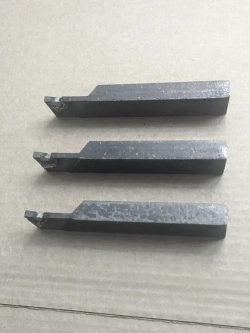 Отрезные токарные резцы 16х10 по металлу 3 штуки