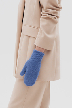 Варежки из ангоры