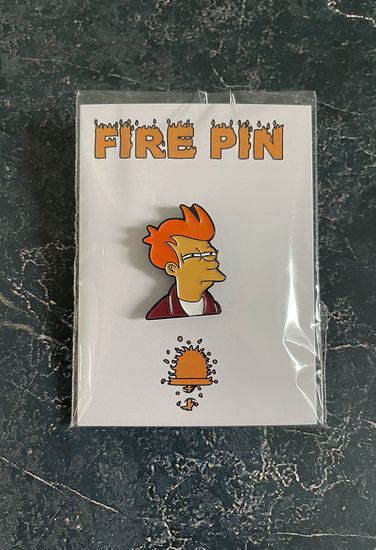 Значок металлический на одежду/Пин. Фрай