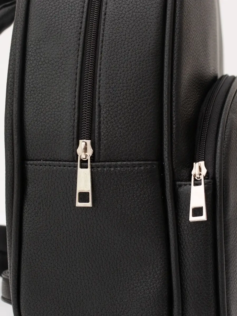 Рюкзак школьный