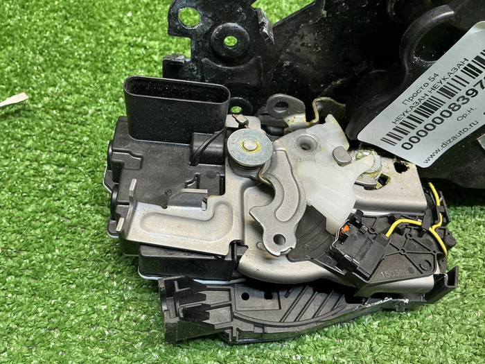 Замок двери правый Range Rover Vogue 4 L405 12-22