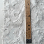 Шифон-жаккард с бахромой Изящный павлин (молочный)