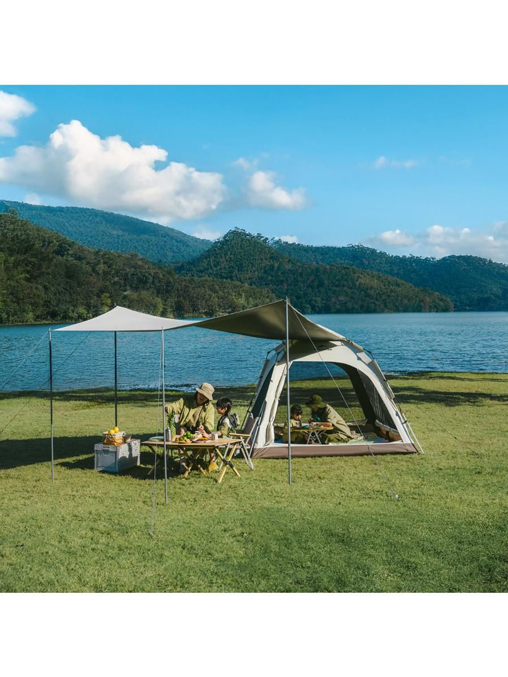 Палатка Naturehike Ango Automatic CNK2550WS010 трёхместная, большая, бежевая с коричневым