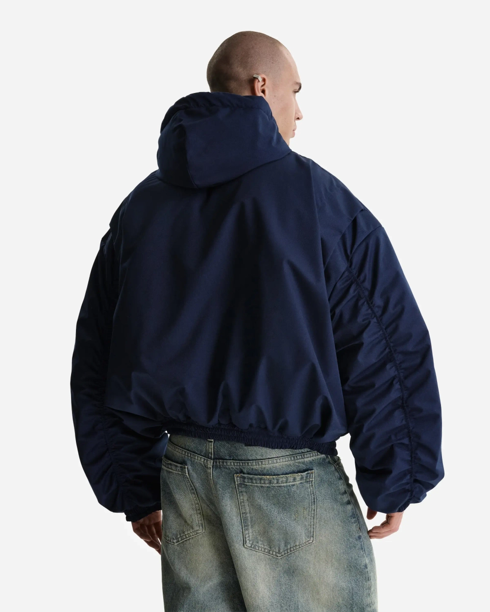 Утепленный бомбер