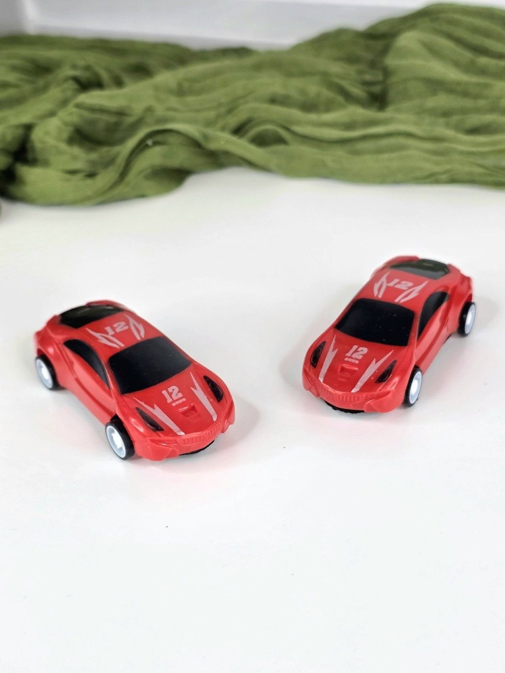 Набор машин "Спорткар" 12шт с инерционным механизмом (200516067)