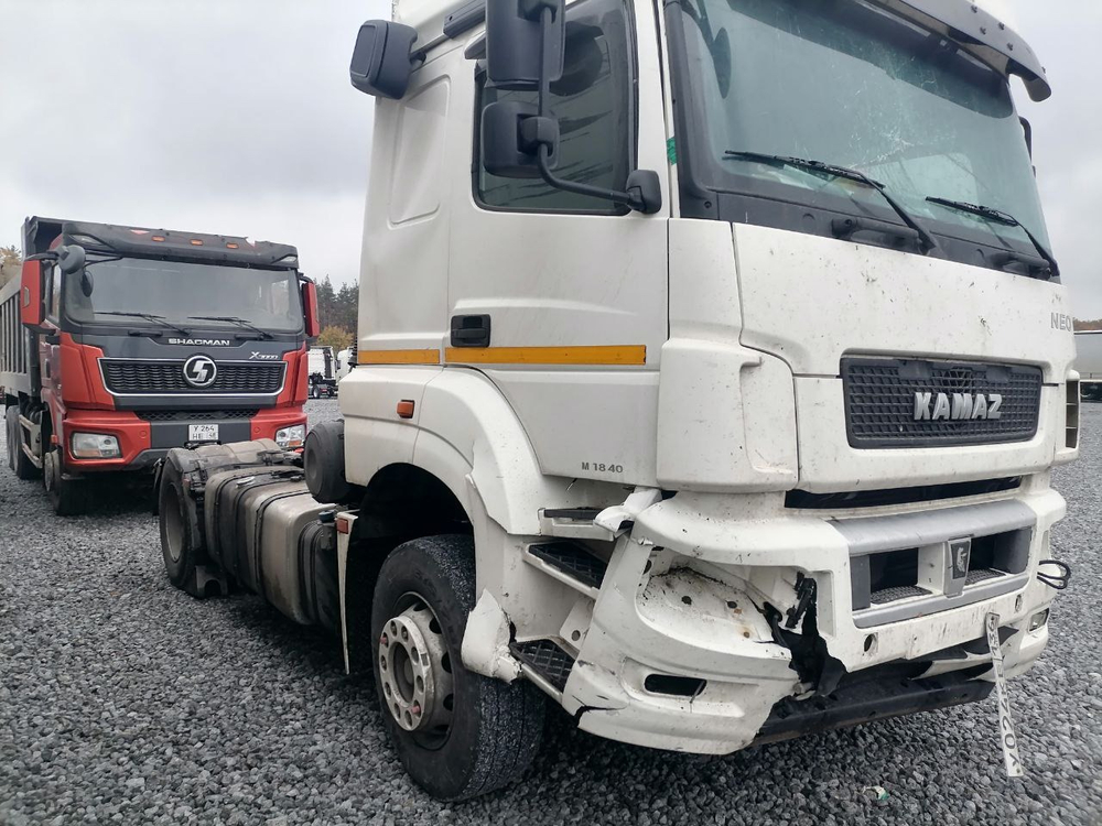 КамАЗ 5490 4x2 Седельный тягач 5490-025-87(S5) (Дизельный, 12,0 л, 401 л.с., АТ)