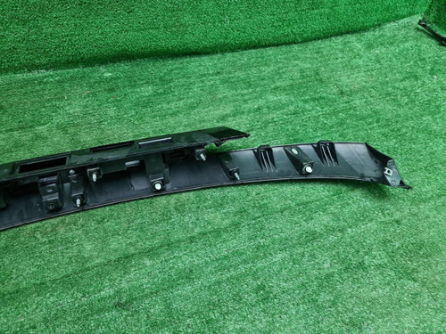 Накладка крышки багажника Faw Bestune T77 (18-нв)