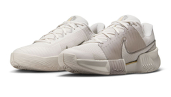 Мужские кроссовки теннисные Nike Zoom GP Challenge Pro Premium - белый