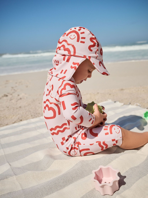 Костюм плавательный слитный и кепка в комплекте для мальчика Next E91-828, Красный, Светло-серый