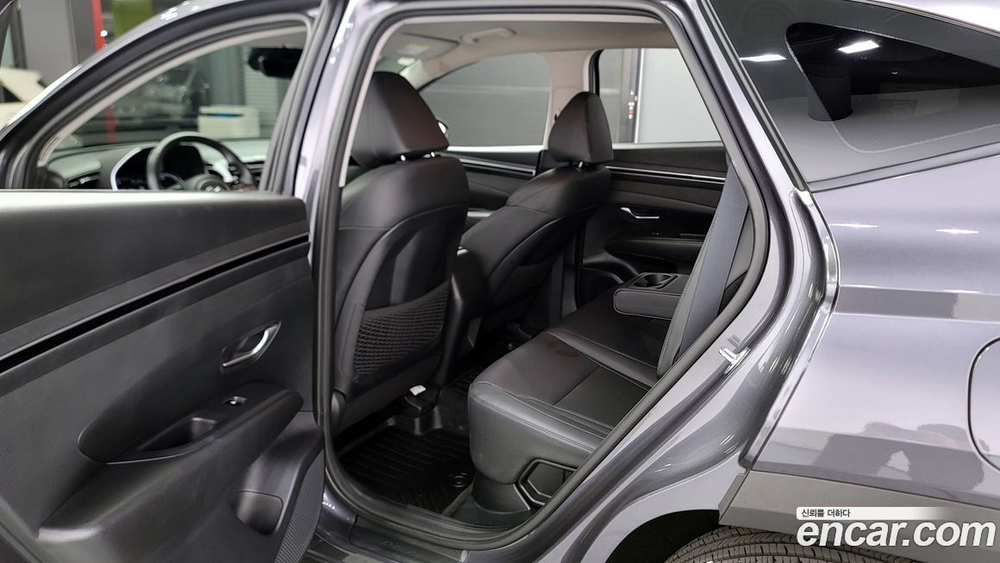 Hyundai Tucson Hybrid (NX4) Modern 2WD (12.2020)