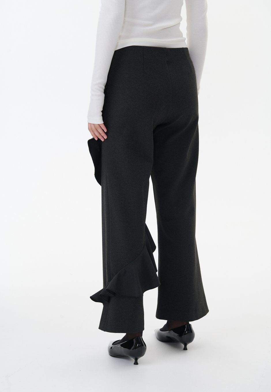 Брюки с воланом