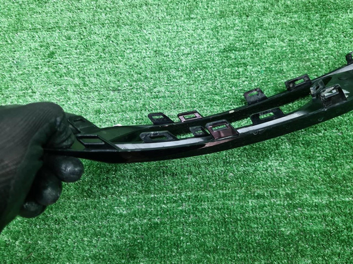 Накладка заднего бампера правая Audi Q8 1 (18-23)