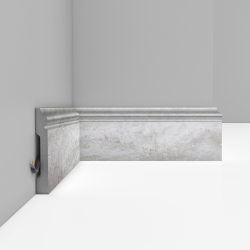 Плинтус напольный Decomaster D005-1634 79х13х2400мм