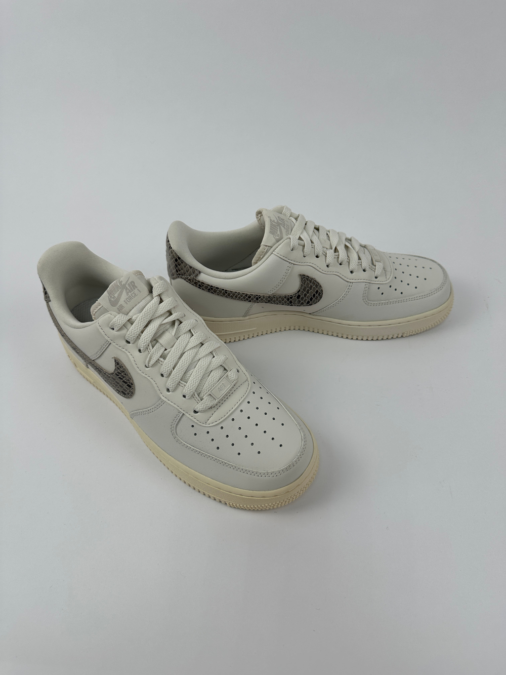 Кроссовки Nike Air Force 1 '07
