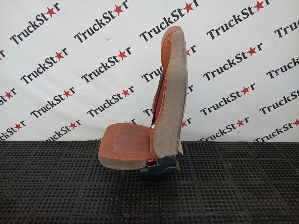 Сиденье пассажирское механическое 2023г.