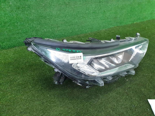 Битая Фара правая Toyota RAV4 5 XA50 (2018-н.в.) LED