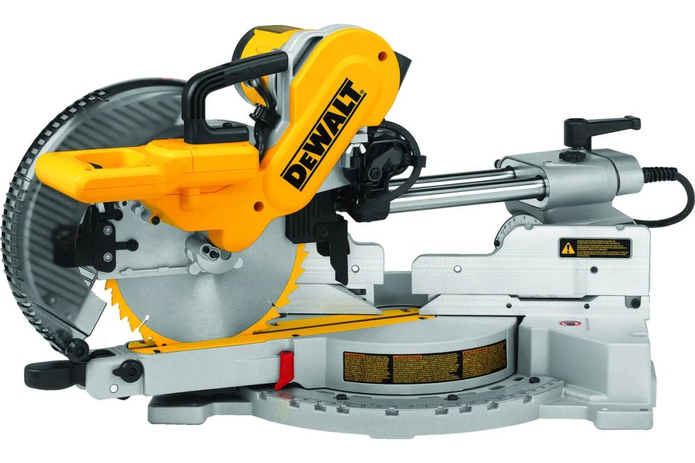 Торцовочная пила DeWalt DW717XPS