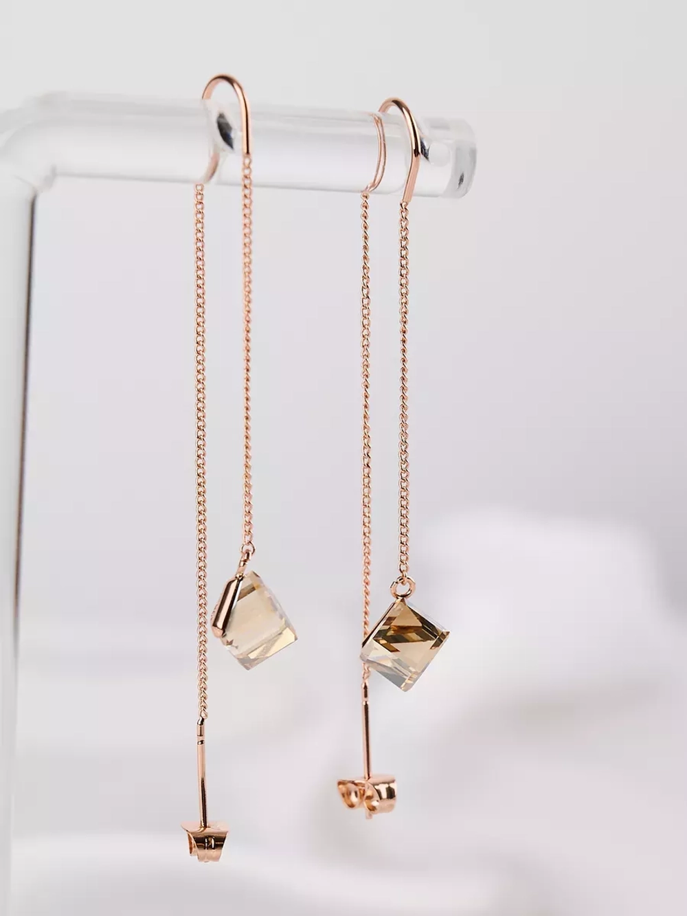 Серьги-протяжки Миражи с кристаллами Swarovski шампань