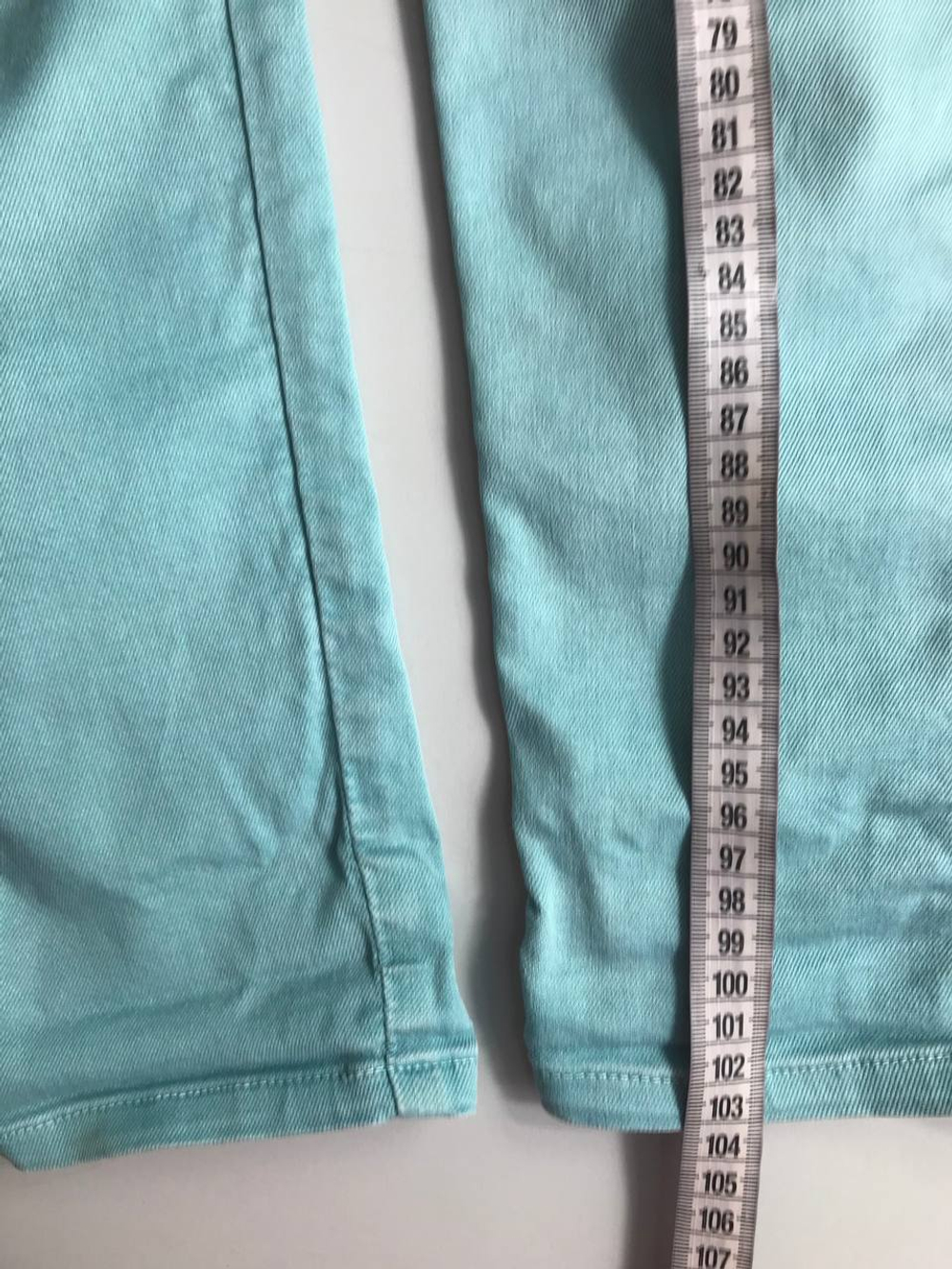 Джинсы Zara для городских прогулок, маркировка 38, визуально на 44 размер