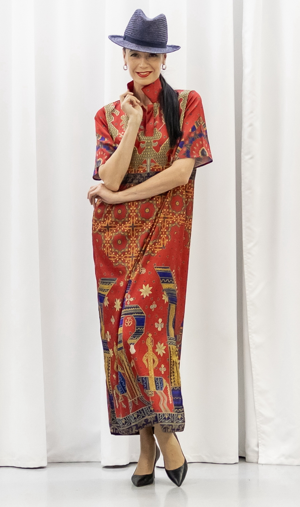 Платье-рубашка "Макошь", по мотивам древнерусской обережной вышивки