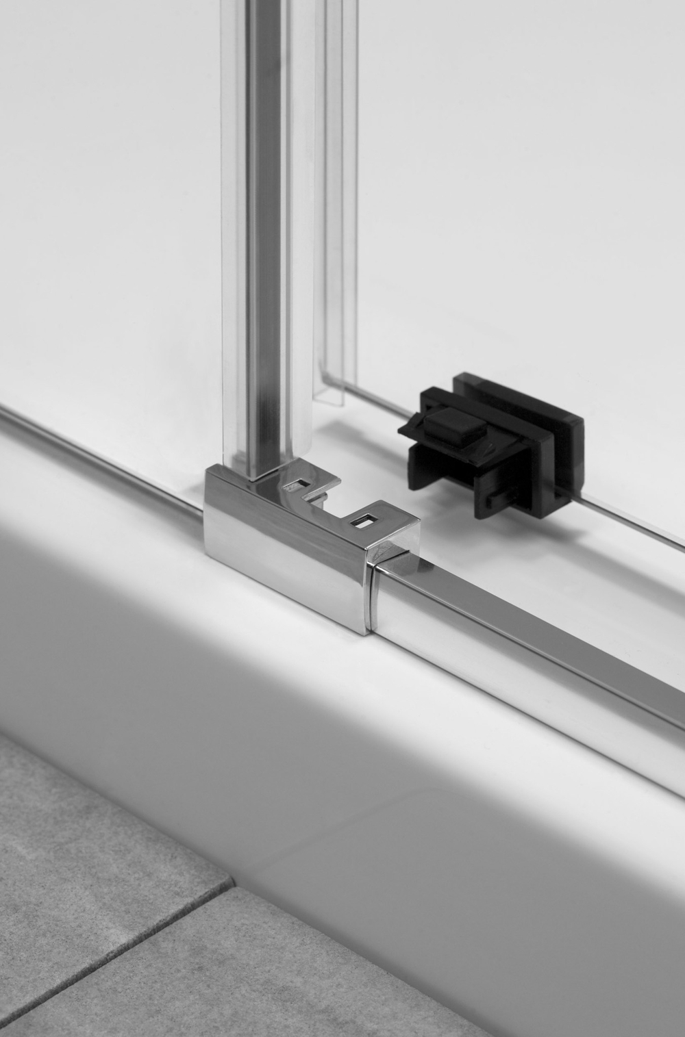 Душевая дверь  Radaway Espera DWJ R  100x200 см. правая, профиль хром, стекло прозрачное 380110-01R