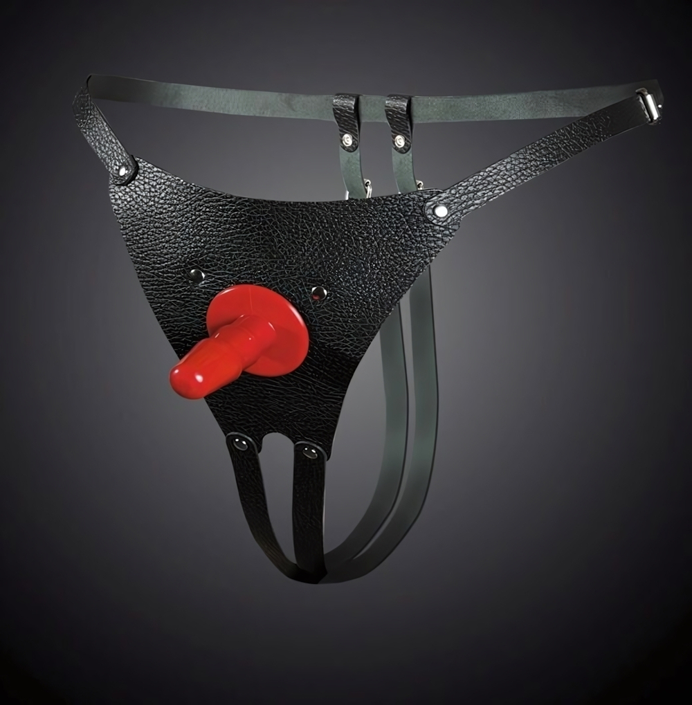 Чёрные кожаные универсальные трусики со штырьком для насадок (Размер: S-M-L) (Цвет: черный)