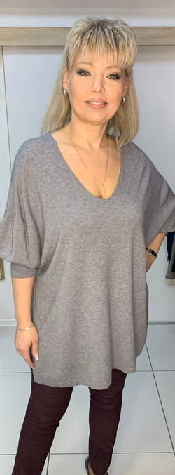 Удлиненный джемпер-туника с V-вырезом