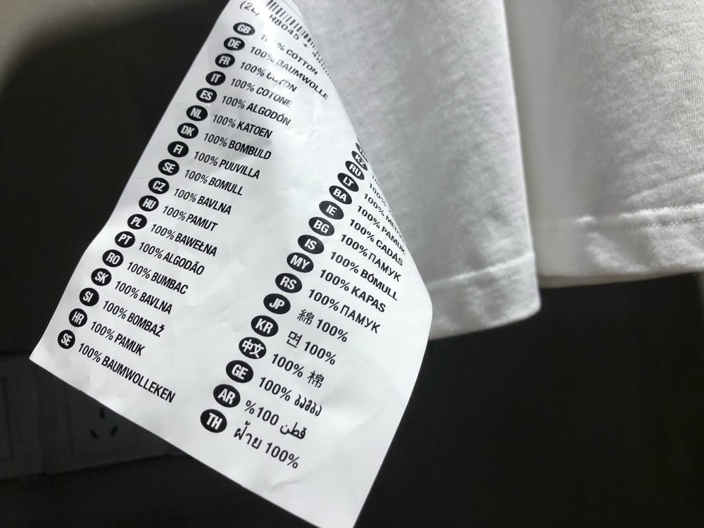Футболка Vetements