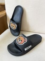 Новые шлепанцы Moschino, 36