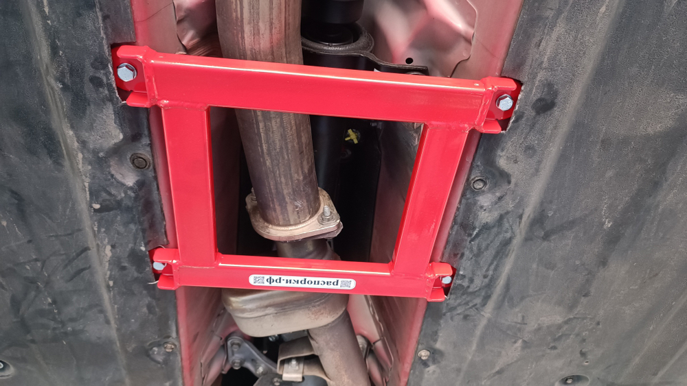Распорка средняя нижняя Toyota GR86 (ПОД ЗАКАЗ)