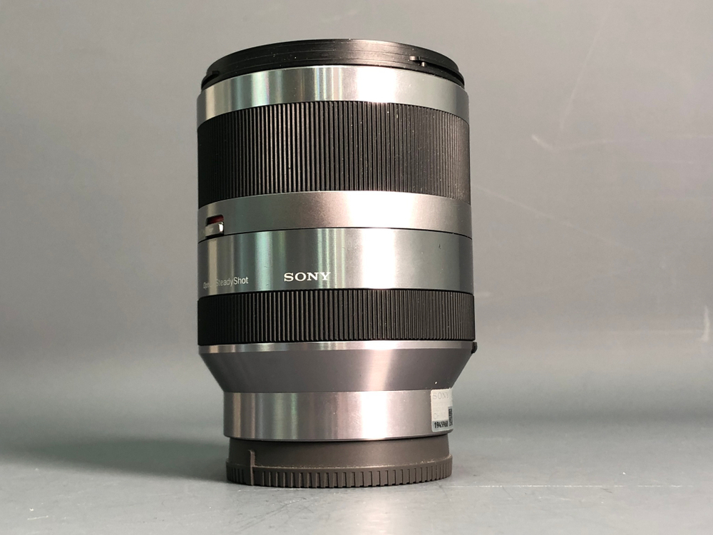 Sony 18-200mm 3.5-6.3 Sony E