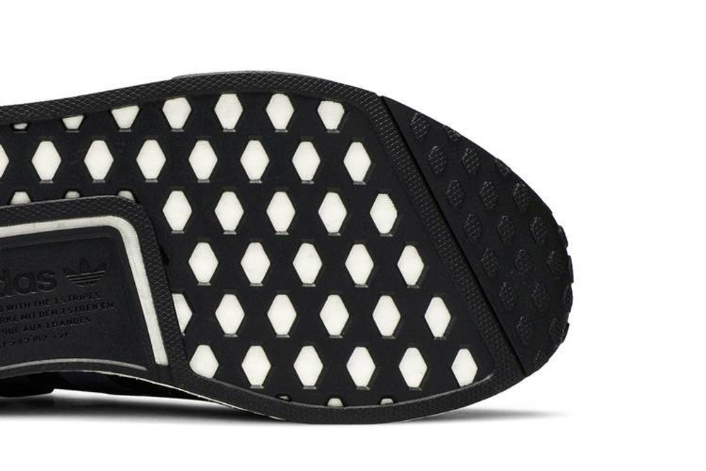 Кроссовки Atmos X Adidas Originals Zx 2K Boost
