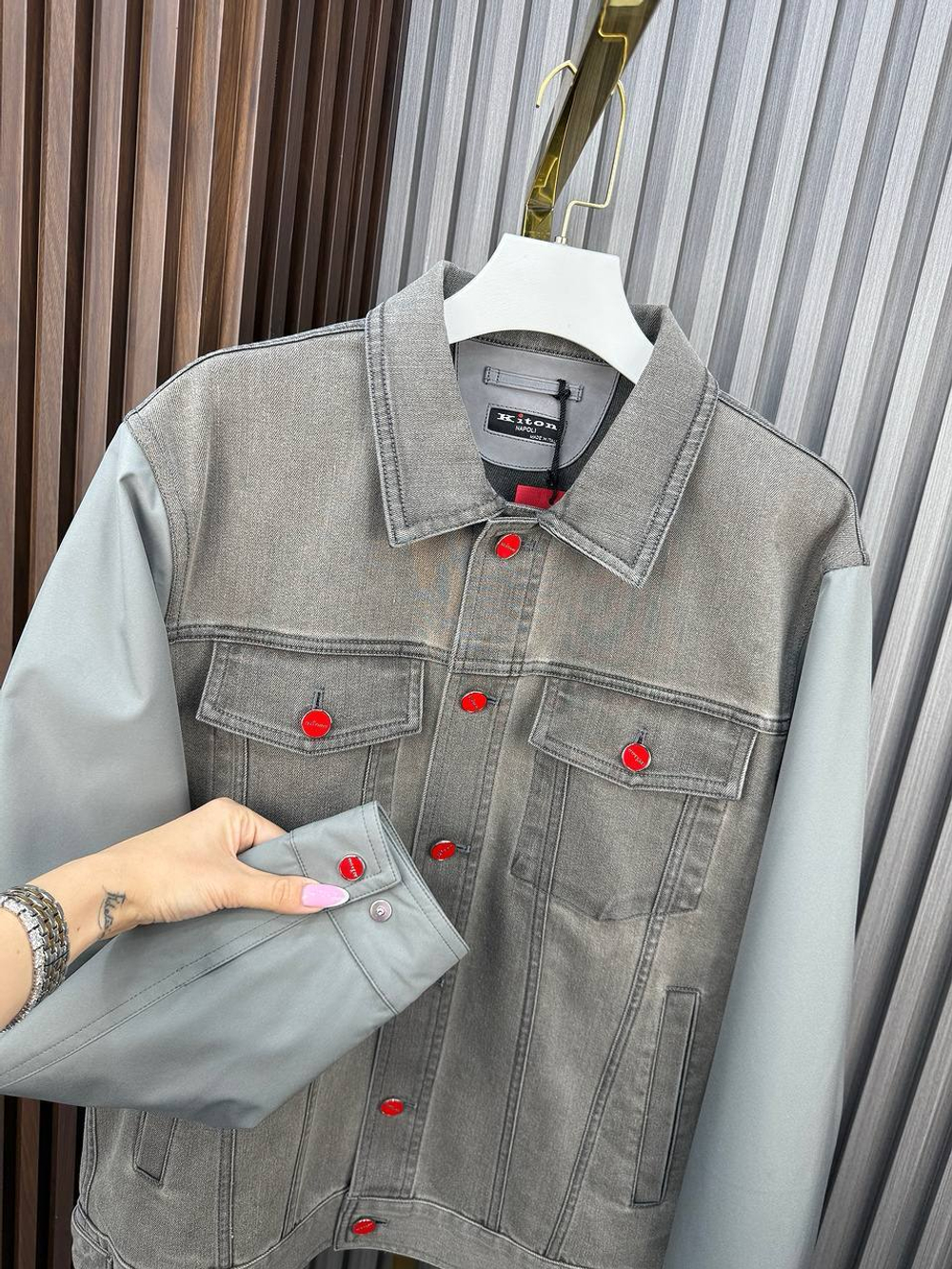 Куртка Kiton