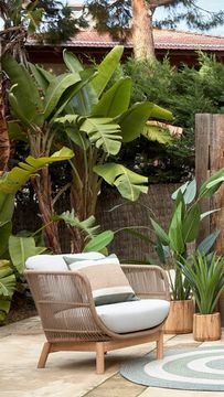 Кресло Catalina из бежевой веревки и массива акации La Forma Испания