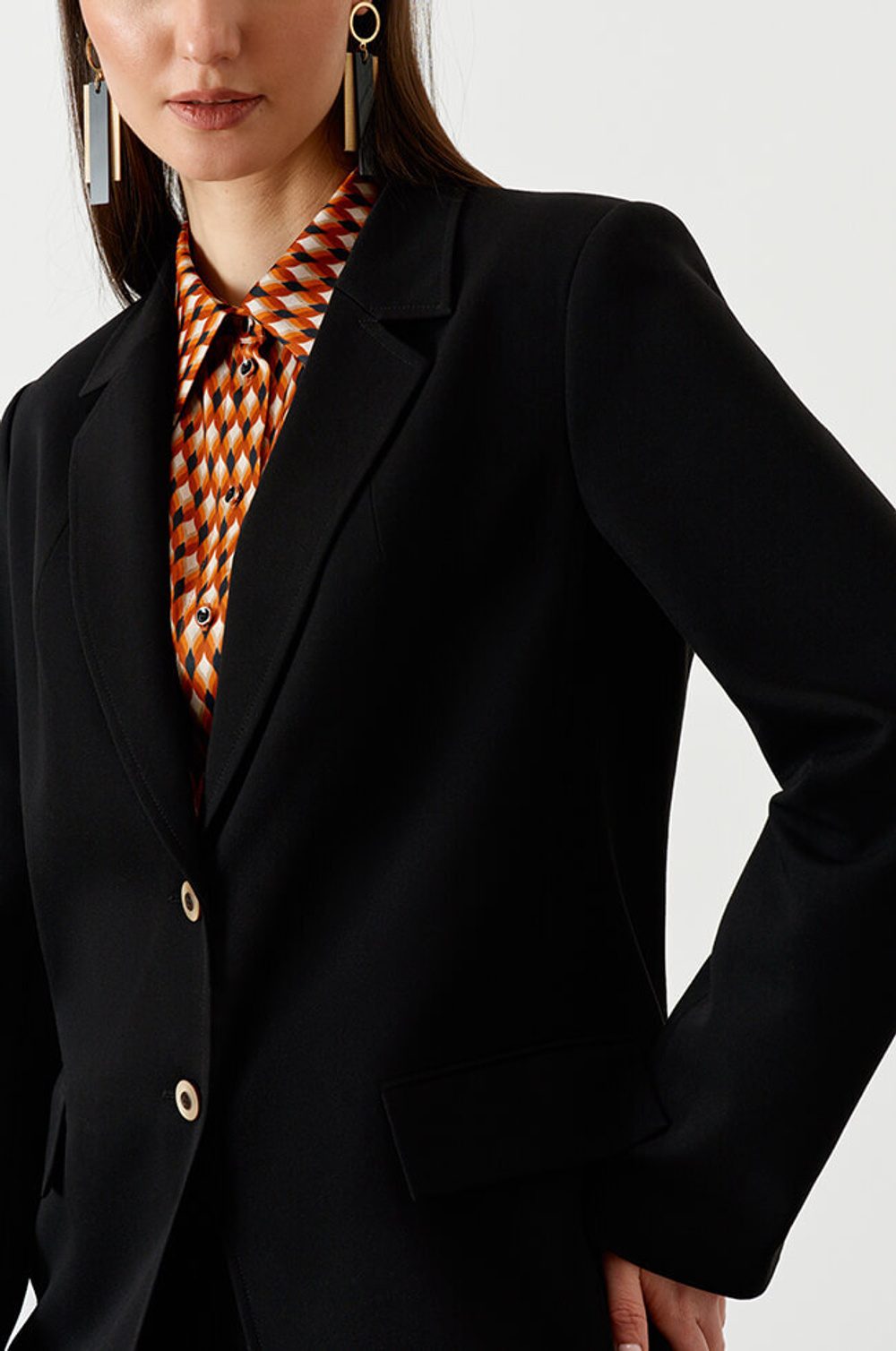 1805 Жакет женский (черный)