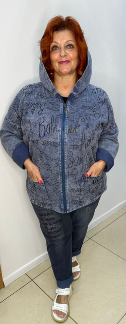 Джинсовый жакет-бомбер со стразовым принтом по лицевой стороне