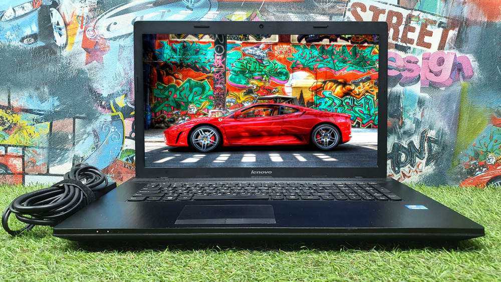 Офисный 17.3" Lenovo 4 ядра