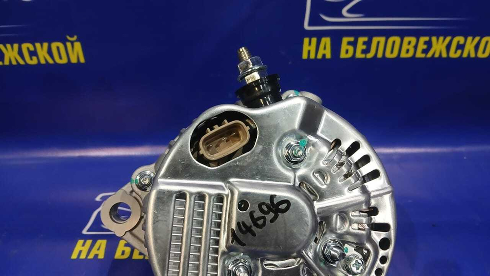 Генератор TOYOTA LAND CRUISER 2002-2004