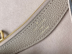 Louis Vuitton Diane