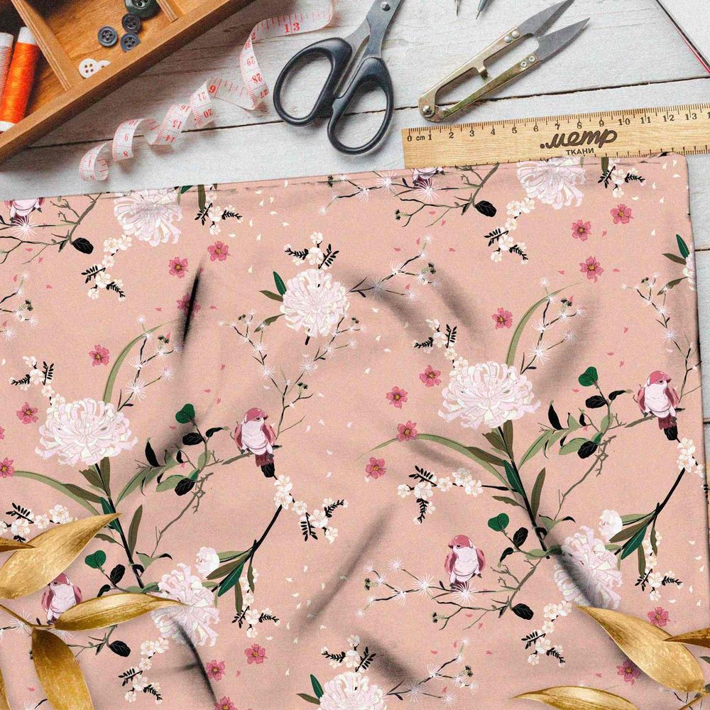 Ткань сатин птицы на цветках