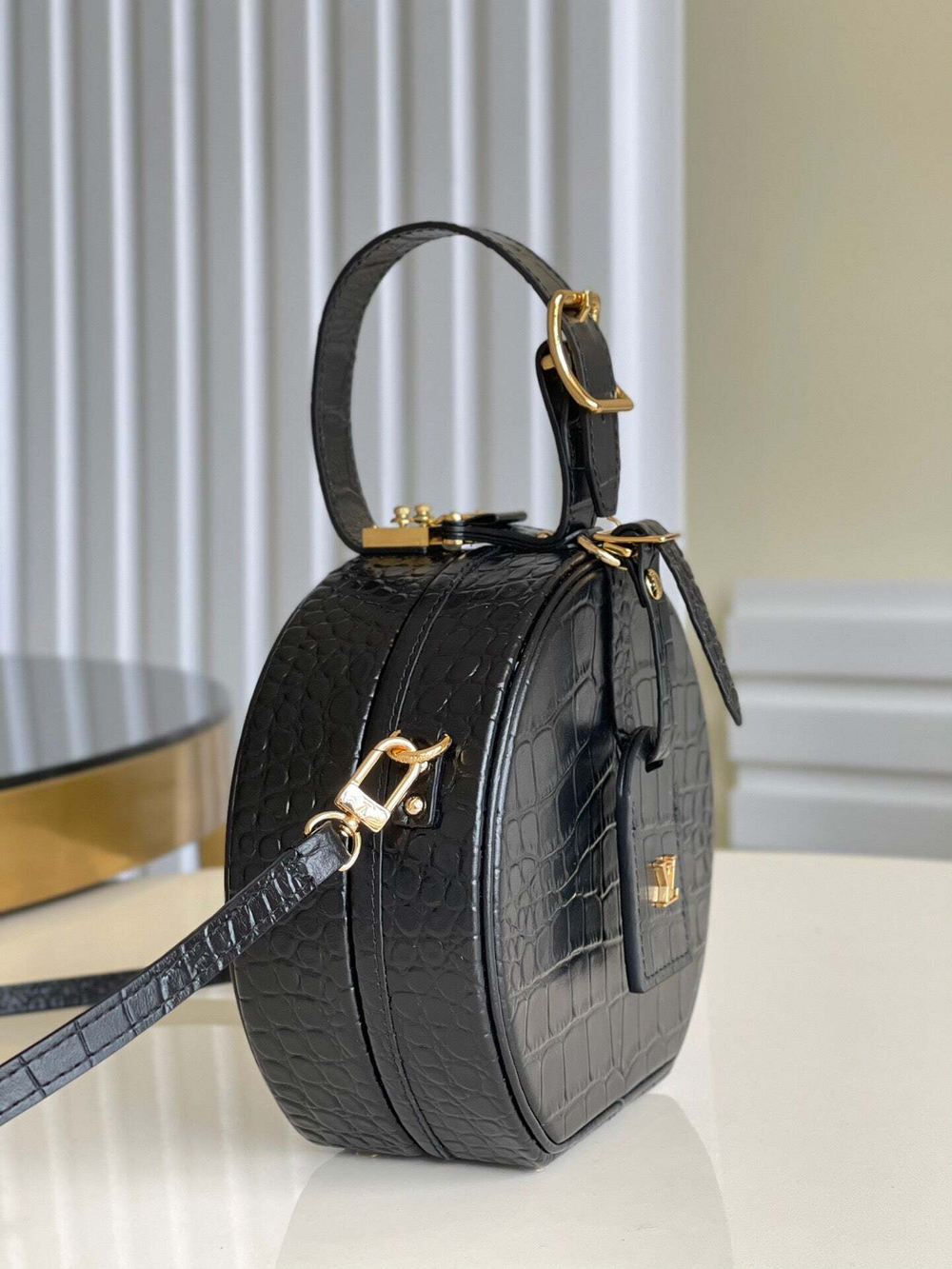 Louis Vuitton Petite Boite Chapeau