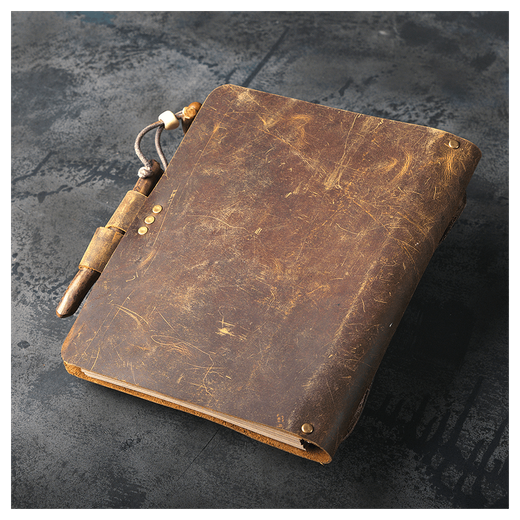 Ежедневник в кожаном переплете «Шаманка» коричневый