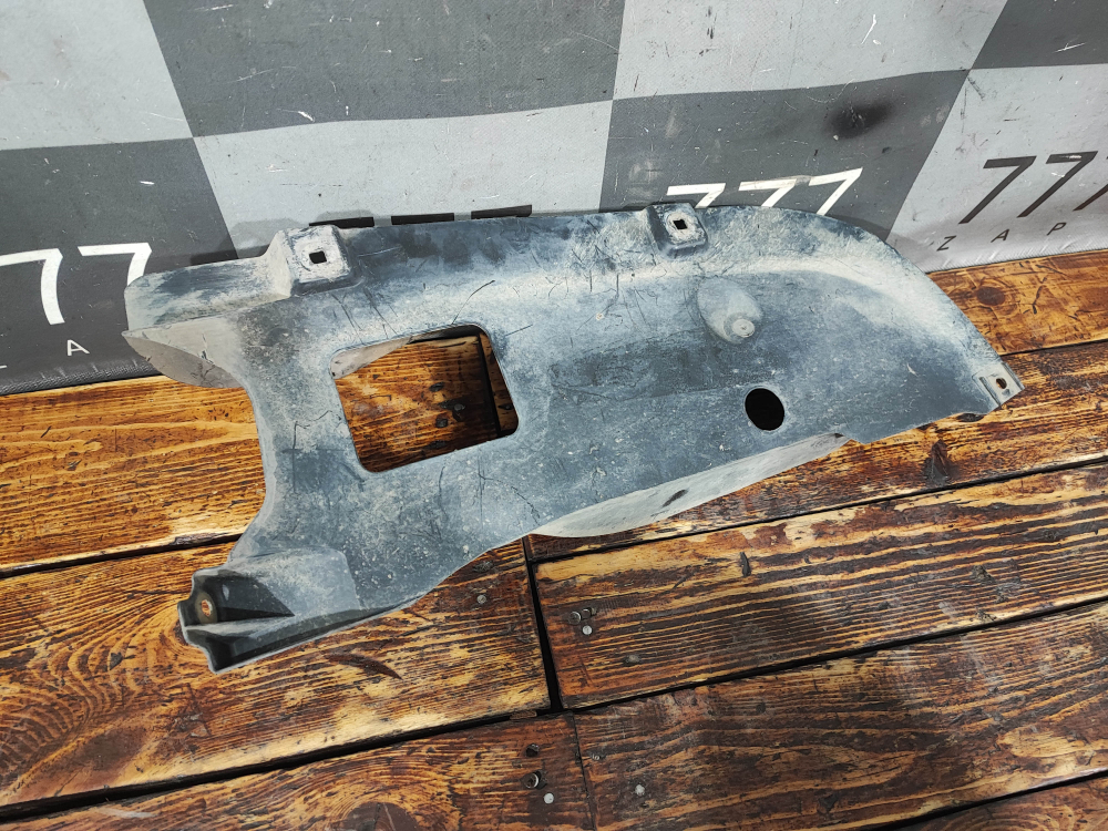 Пыльник заднего бампера Toyota Land Cruiser Prado 150 15-21 Б/У Оригинал 5872460070